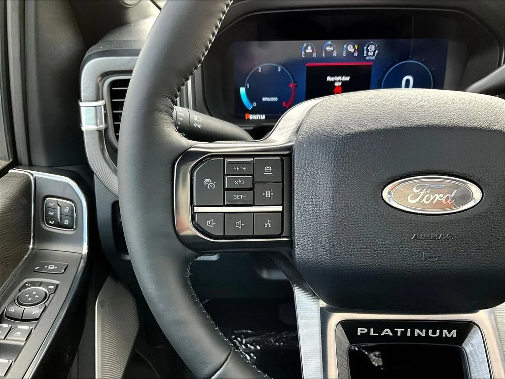 New 2025 Agate Black Metallic Ford F-250® Platinum® image 19