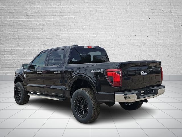 Used 2025 Black Ford XLT image 3