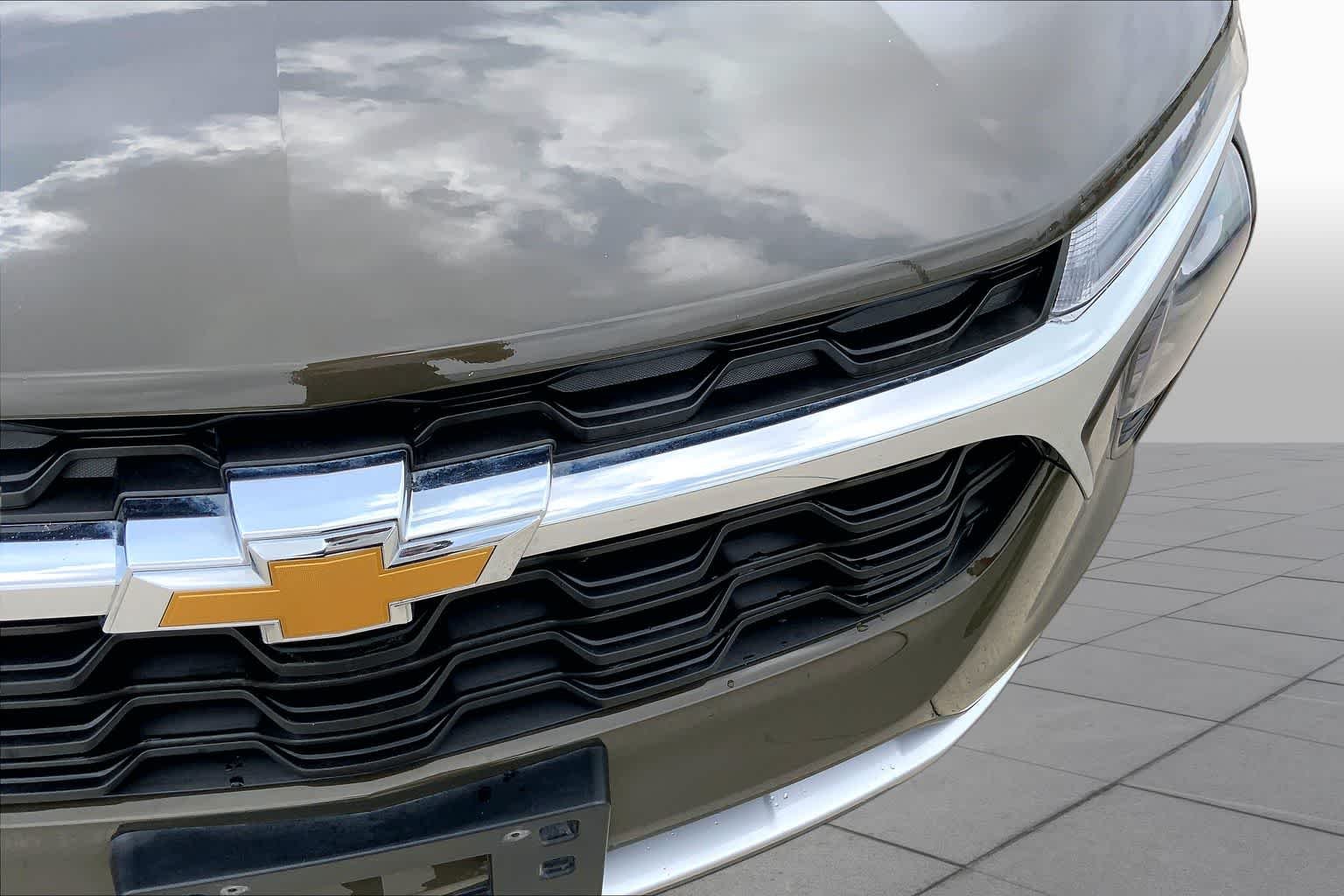 Used 2024 Harvest Bronze Metallic Chevrolet LT image 30