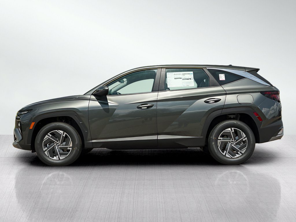 New 2026 Amazon Gray Hyundai Blue SE AWD image 4