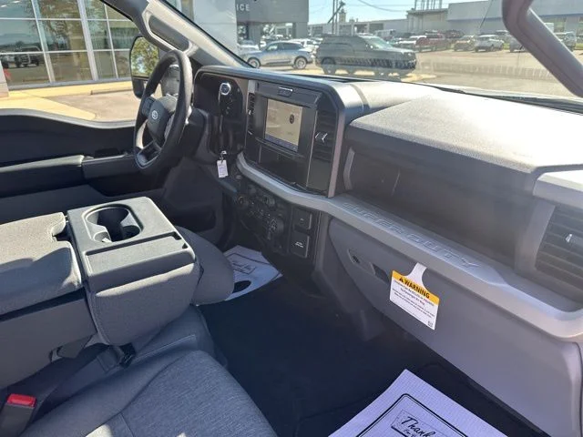 2026 Ford F-350 Super Duty XL - Photo 11