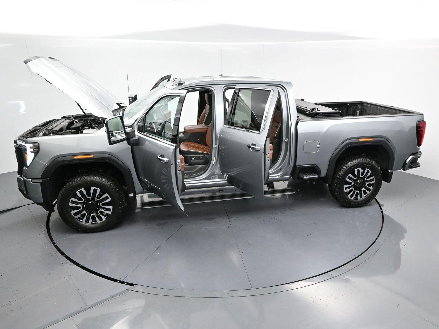 Used 2026 Sterling Metallic GMC Denali Ultimate image 44