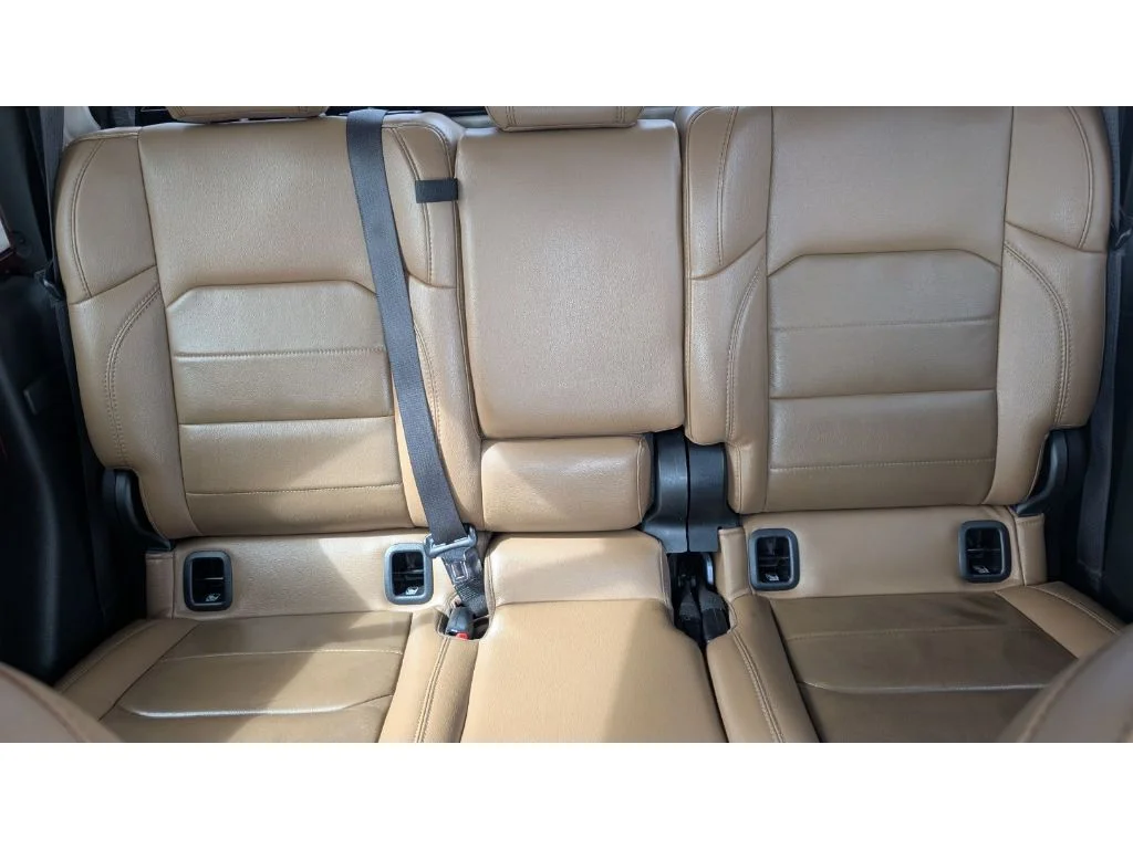 Used 2021 Snazzberry Pearlcoat Jeep Overland image 24
