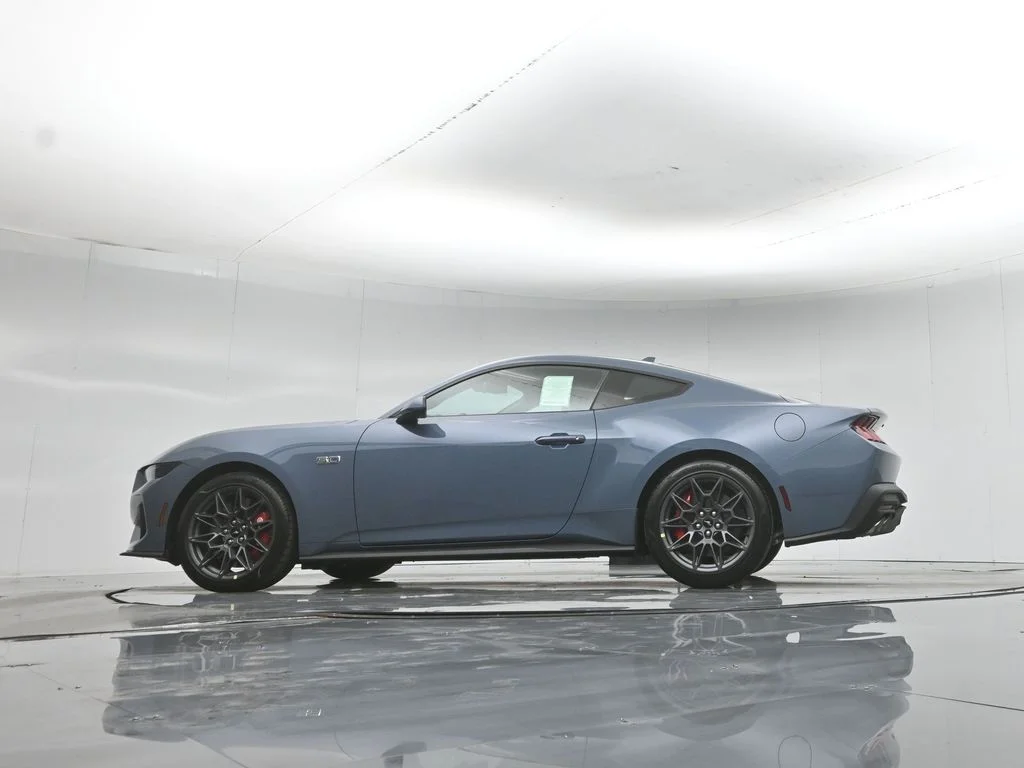 New 2026 Vapor Blue Metallic Ford GT Premium image 48