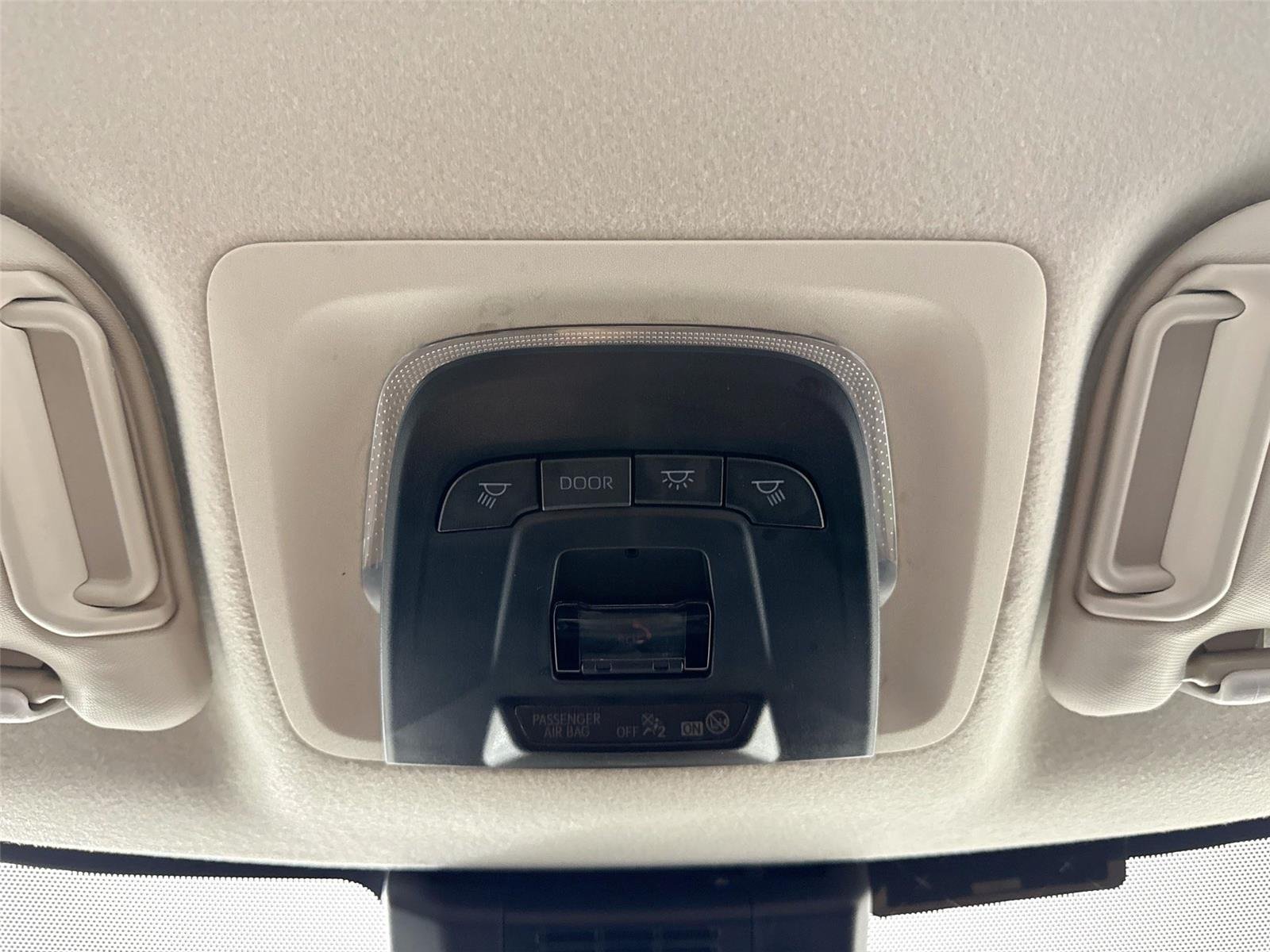 Used 2024 Ice Cap Toyota LE image 6