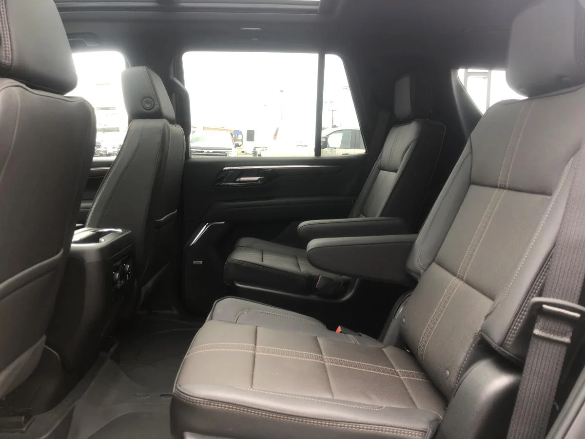 New 2026 Grey Chevrolet 4wd 4dr High Country image 11