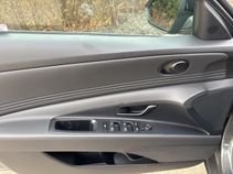 New 2026 Amazon Gray Hyundai SE image 10