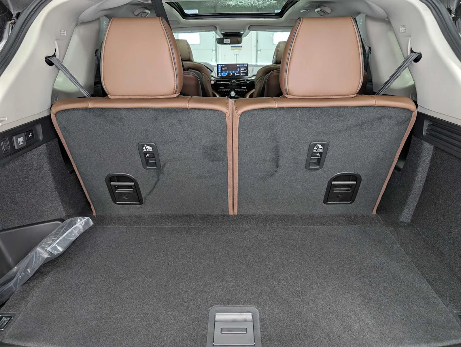 New 2026 Liquid Carbon Metallic Acura w/Advance Package image 26