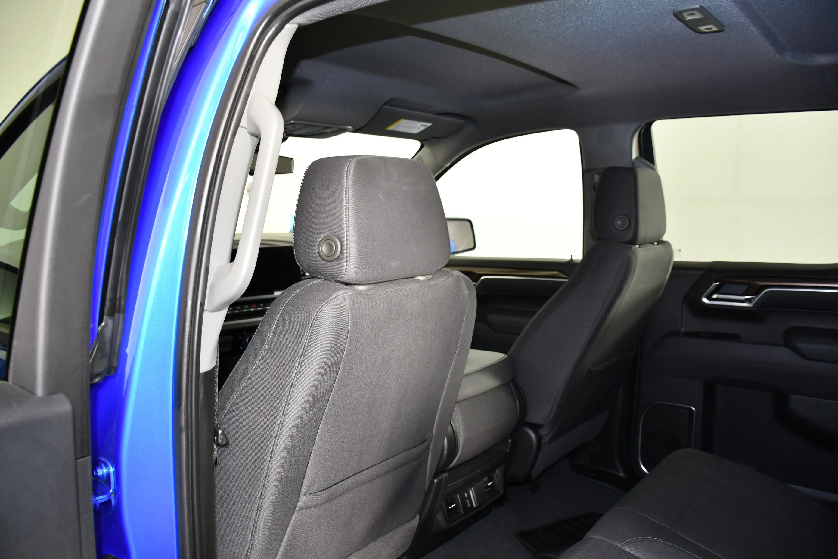 Used 2026 Riptide Blue Metallic Chevrolet RST image 49