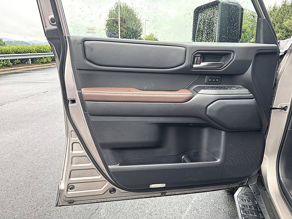 Used 2025 Meteor Toyota Base image 9