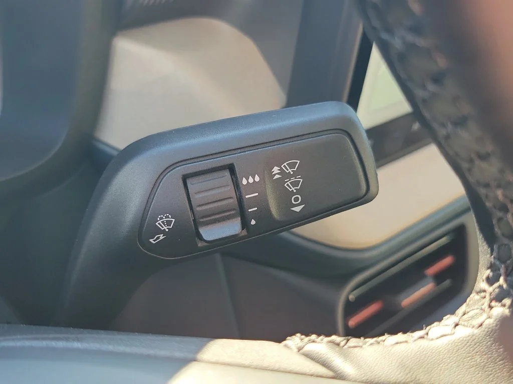 New 2026 Azure Gray Metallic Tri-Coat Ford Lariat® image 16