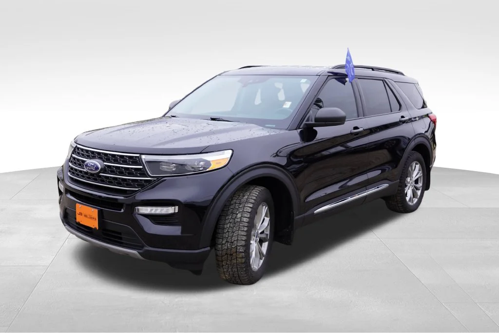 Used 2022 Black Ford XLT image 11