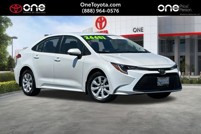 2026 Toyota Corolla LE