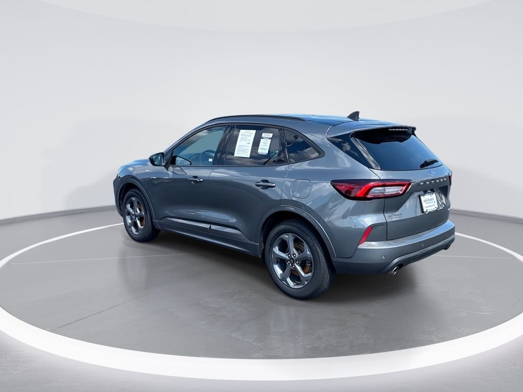 Used 2023 Gray Ford ST-Line image 6