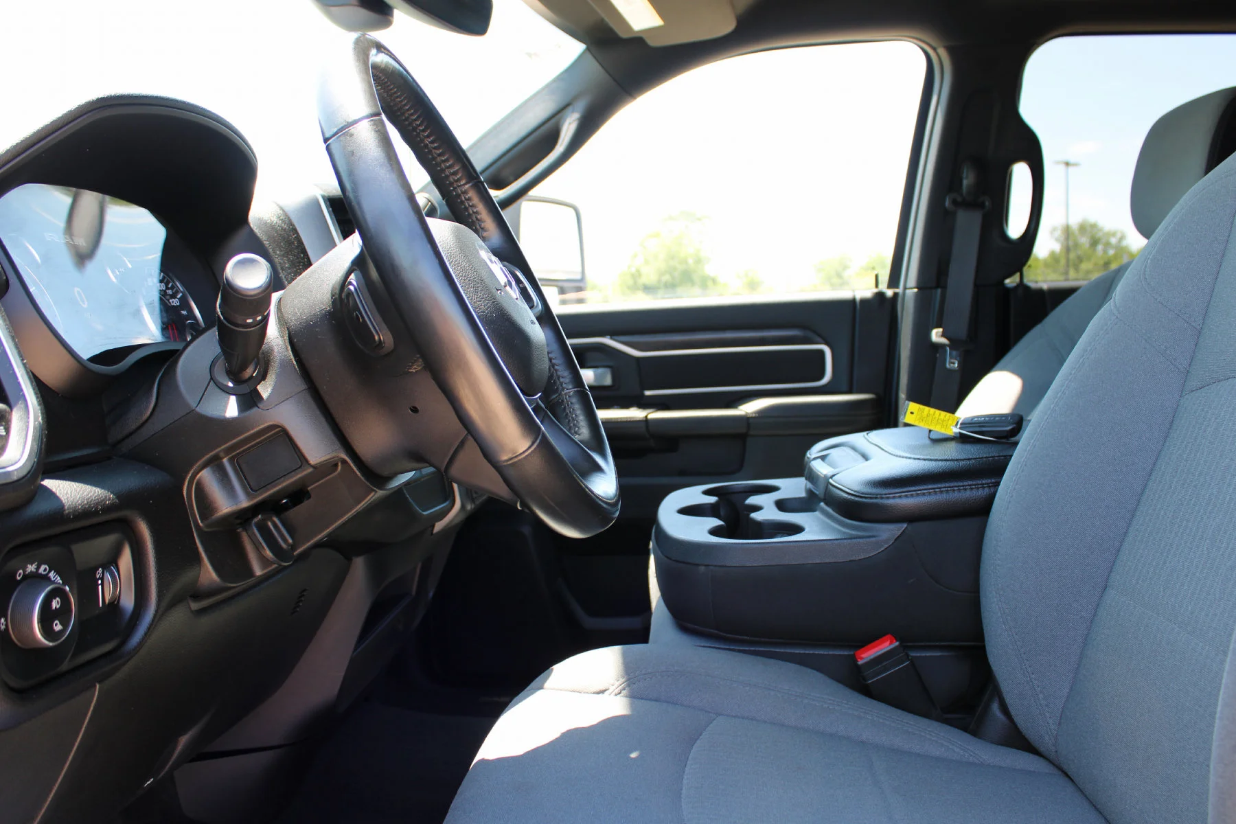 2024 RAM Ram 3500 Pickup Big Horn - Photo 24