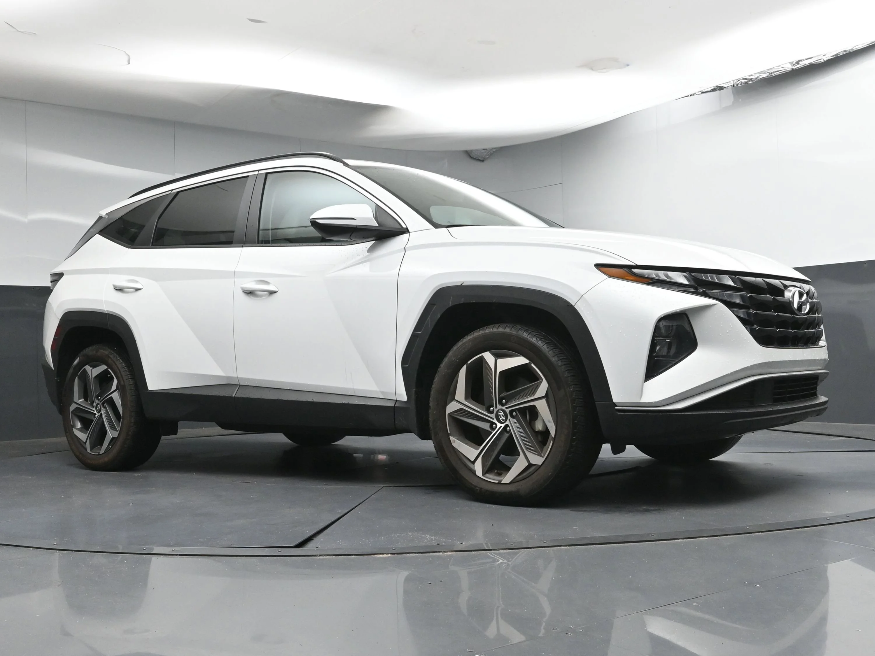 Used 2023 Serenity White Pearl Hyundai SEL image 22
