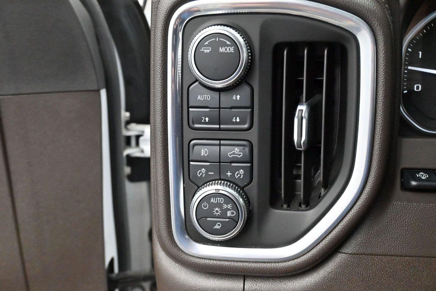 Used 2021 Summit White GMC Denali image 21