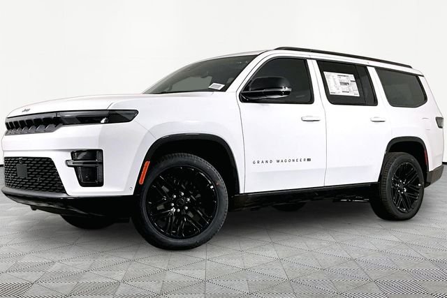 New 2026 Bright White Clear-Coat Exterior Paint Jeep Limited Reserve image 1