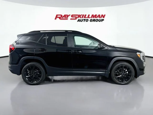 Used 2023 Black GMC SLE image 8
