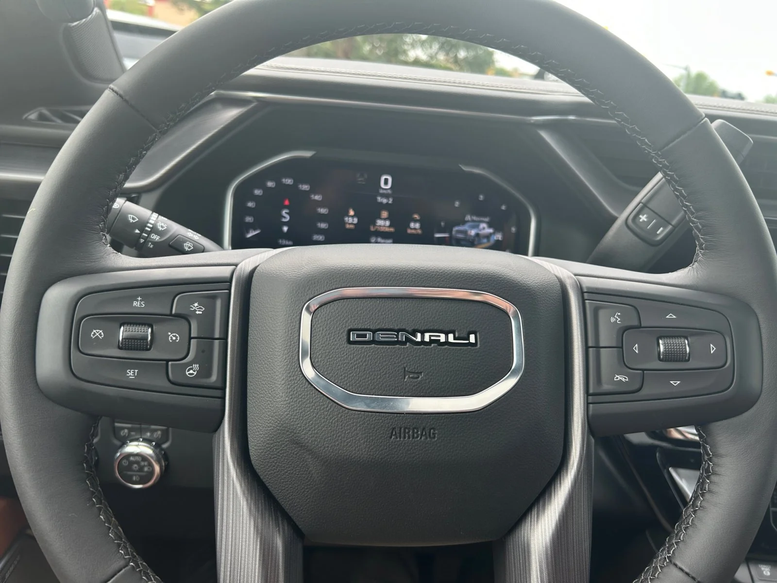 New 2026 Onyx Black GMC Denali Ultimate image 23