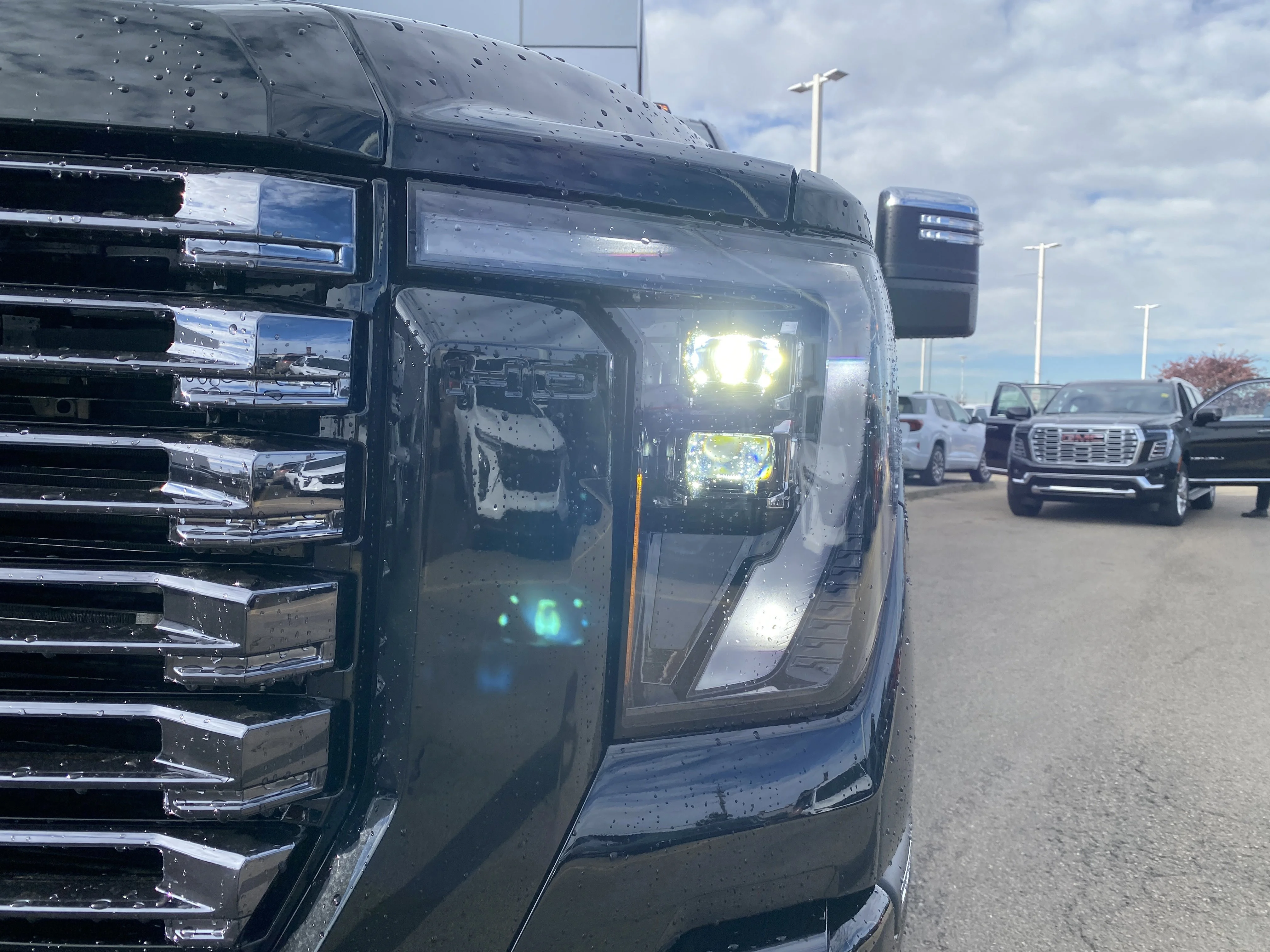 New 2026 ONYX BLACK GMC Denali Ultimate image 10