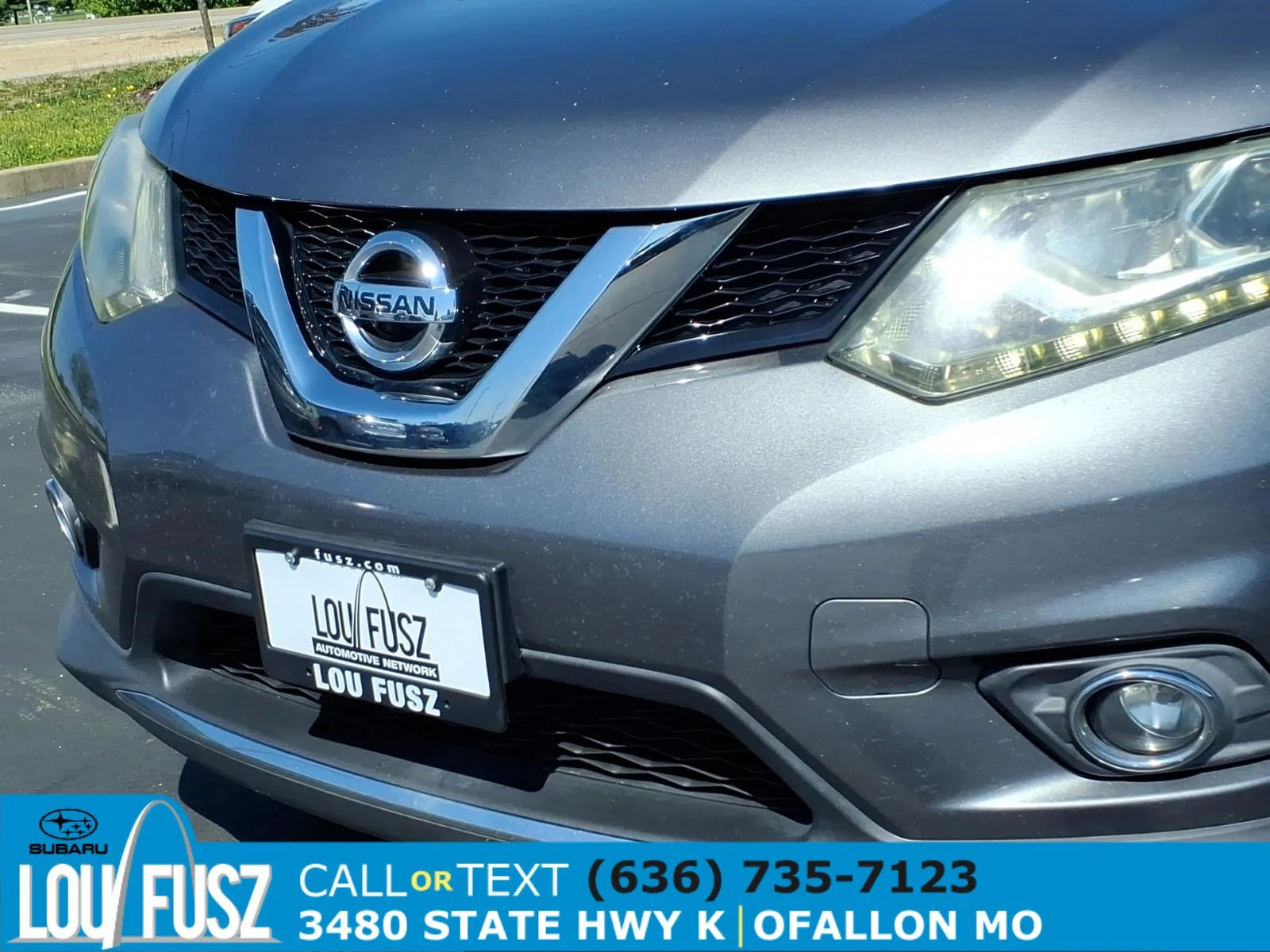 Used 2015 Gun Metallic Nissan SL image 34