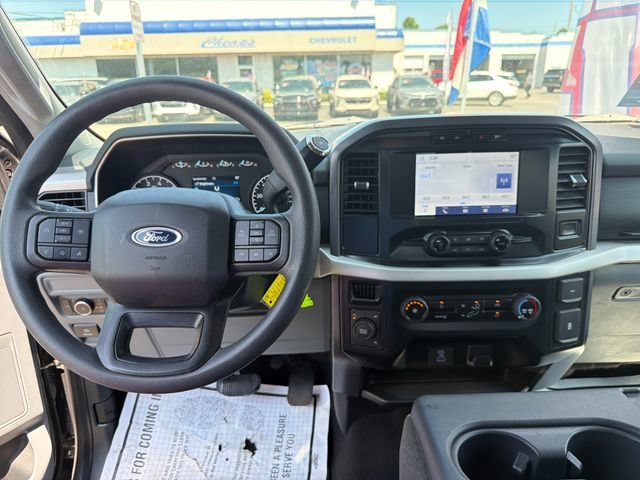Used 2023 Gray Ford XL image 12