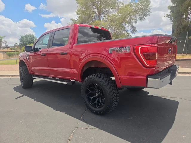 Used 2022 Red Ford XLT image 6