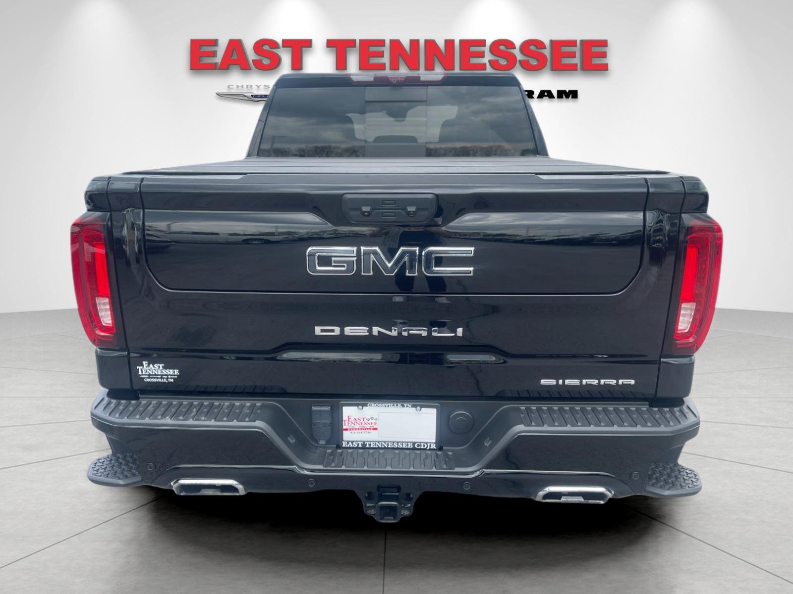 Used 2024 Black GMC Denali Ultimate image 4