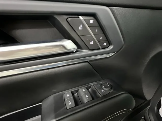 2027 GMC Terrain Elevation - Photo 24