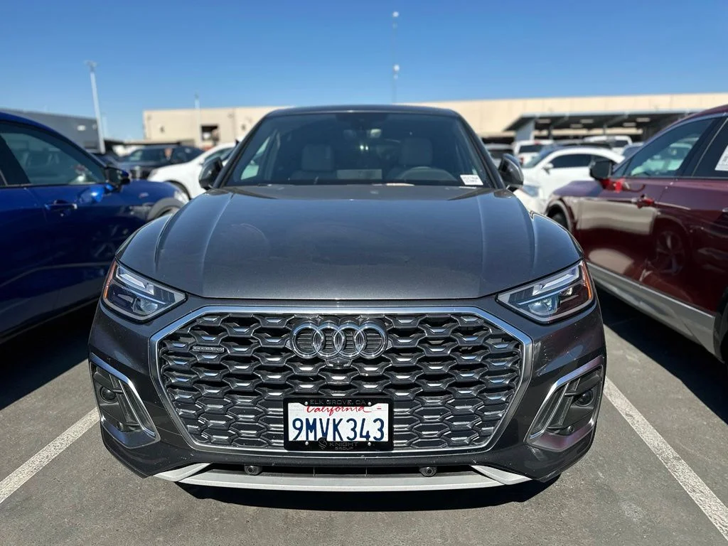 Used 2024 Daytona Gray Pearl Effect Audi 45 S line Premium image 2