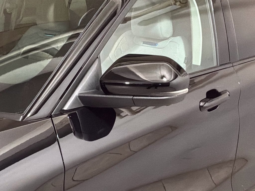 New 2026 Agate Black Metallic Ford Platinum™ image 23