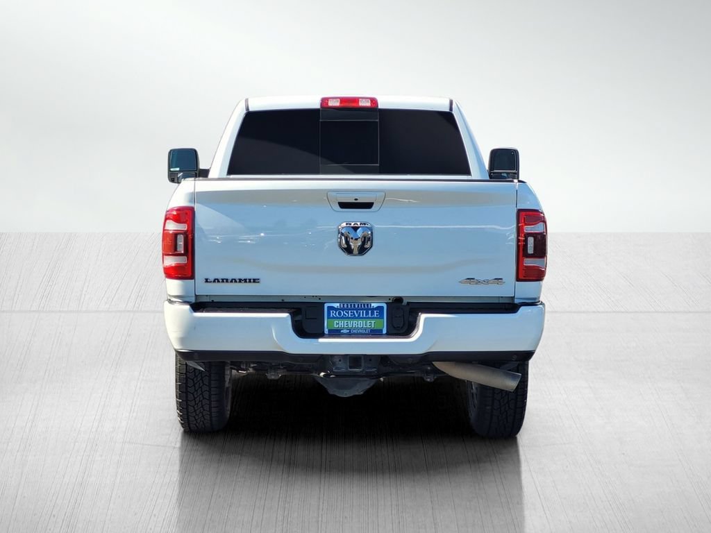 Used 2024 Bright White Clea Ram Laramie image 10