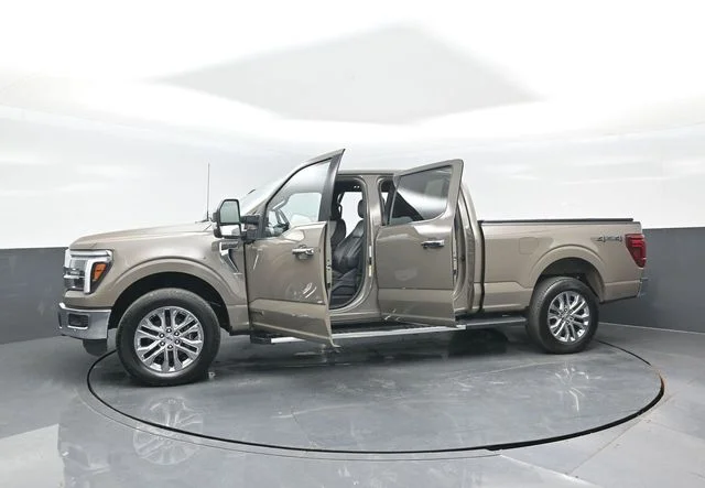 Certified Used 2025 Gray Ford Lariat image 29