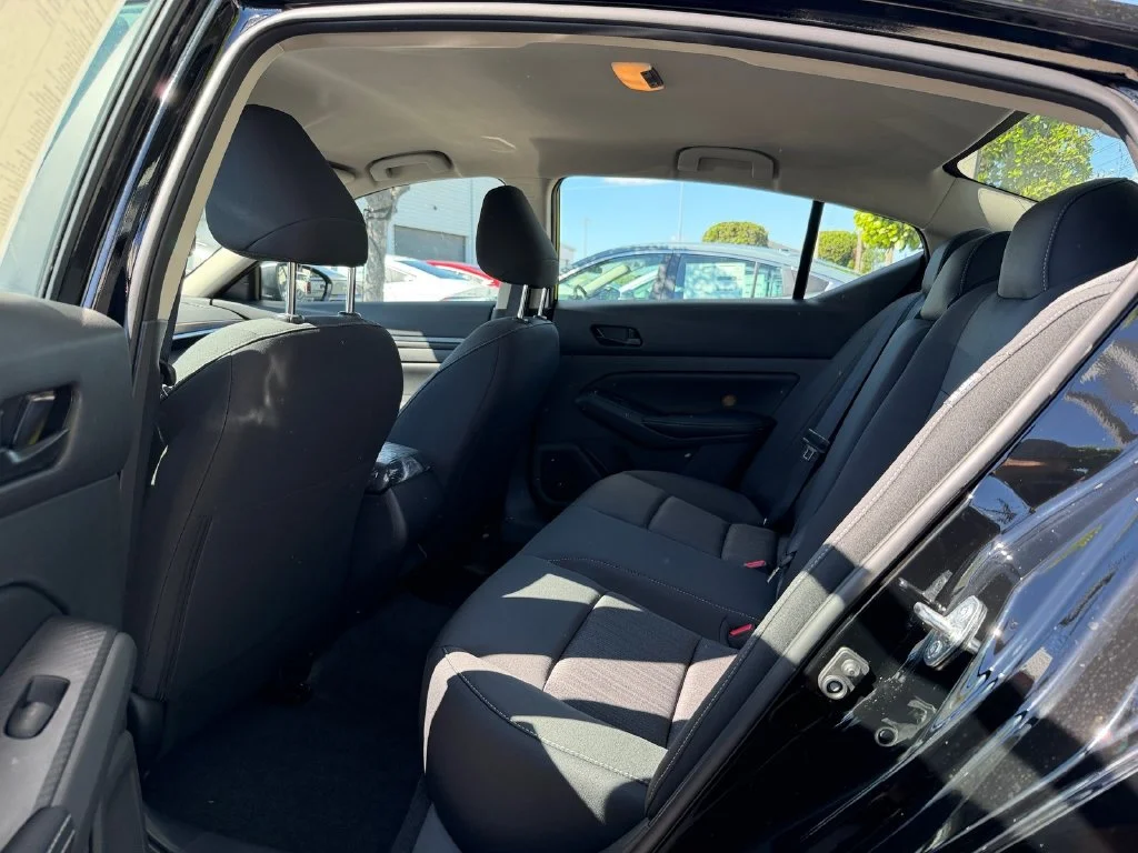 New 2026 Black Nissan 2.5 SV image 6