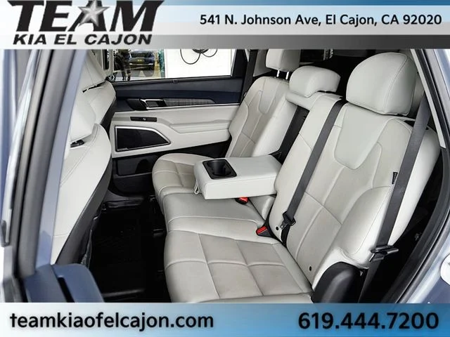 Used 2024 Silver Kia EX FWD image 17