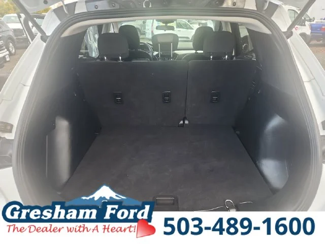 Certified Used 2021 Oxford White Ford SE image 27