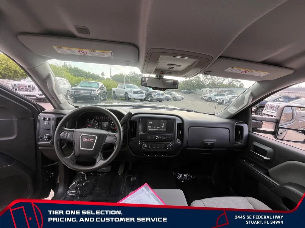 Used 2016 IRIDIUM METALLIC GMC 4WD Double Cab 144.2" image 27