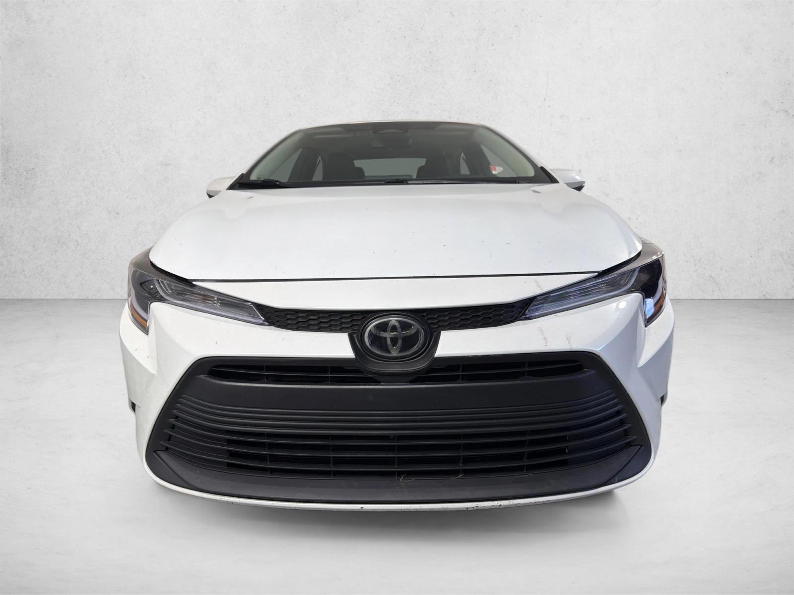 Used 2024 Wind Chill Pearl Toyota LE image 8