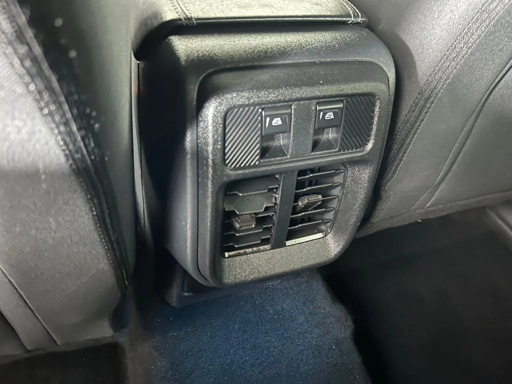 Used 2025 White Ford Big Bend image 14
