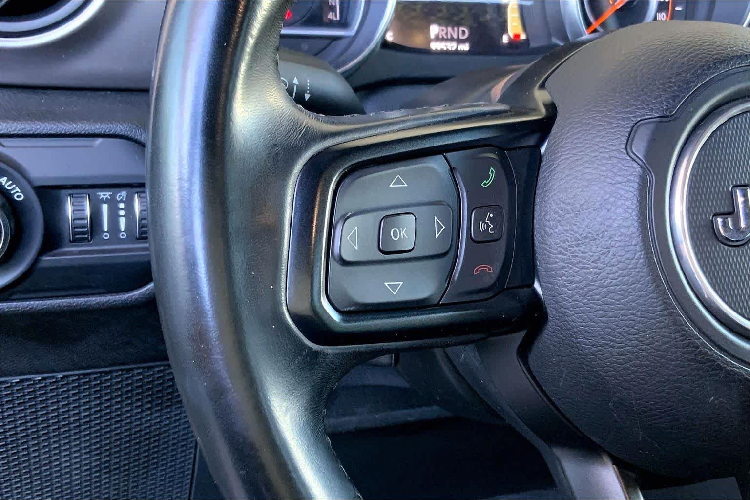 Used 2020 Gator Clearcoat Jeep Sport S image 24