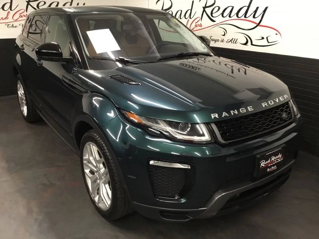 Used 2016 Green Land Rover HSE Dynamic image 2
