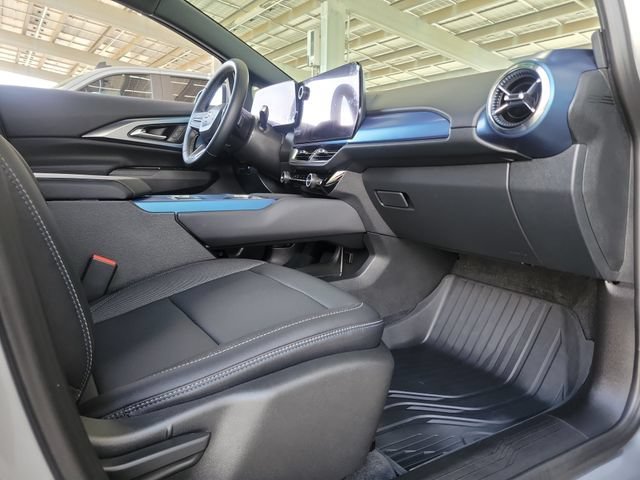 Used 2026 Sterling Gray Metallic Chevrolet LT image 21
