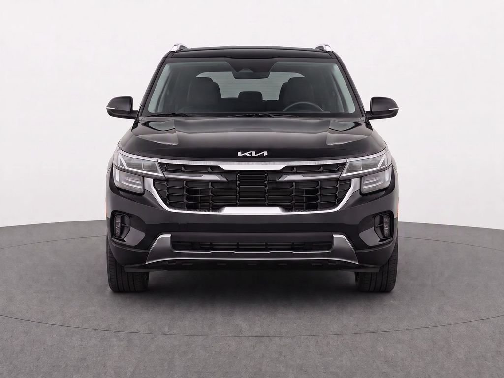 Used 2024 Fusion Black Kia SX image 5