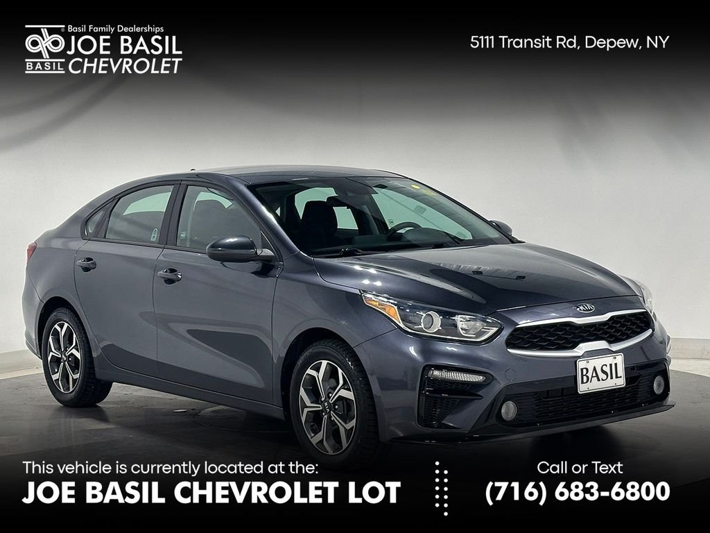 Used 2020 Gray Kia LXS image 1