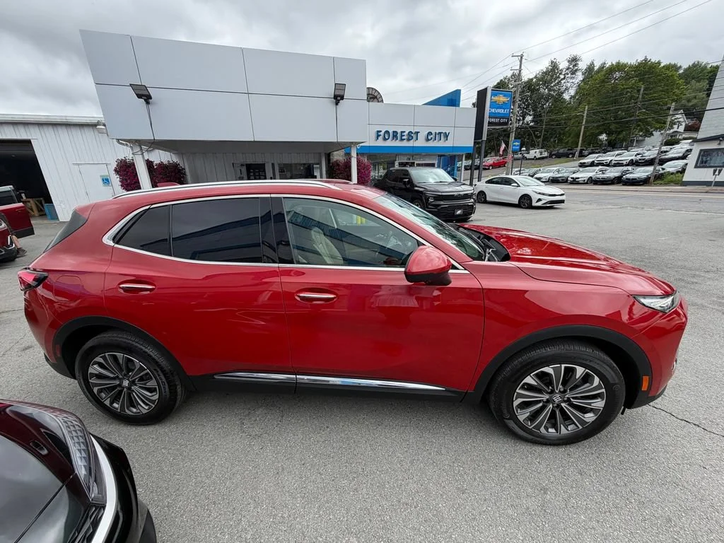 Used 2025 Brilliant Red Buick Preferred image 6