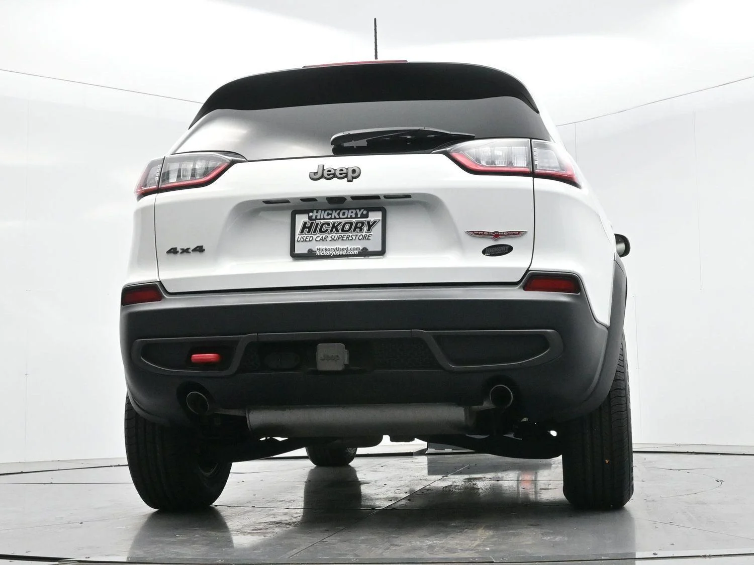 Used 2022 White Jeep Trailhawk image 47