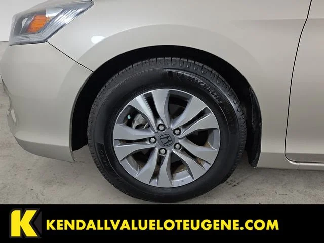 Used 2014 Gold Honda LX image 9
