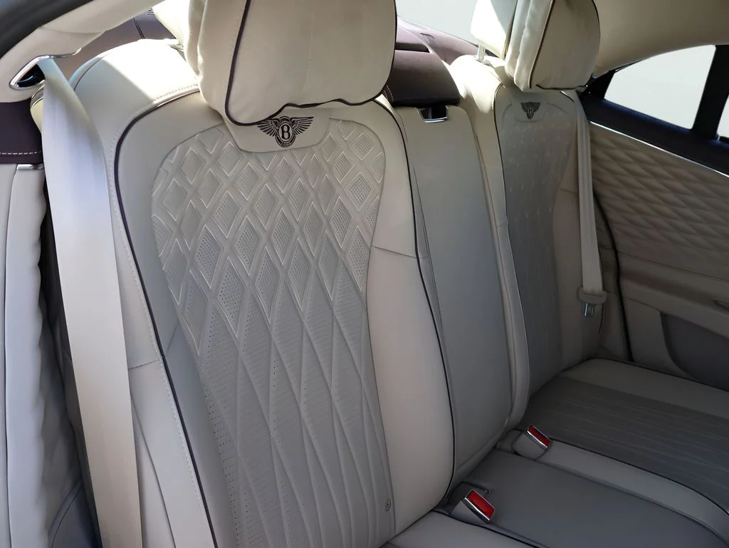 Used 2023 Gray Violet by Mulliner Bentley Azure image 16