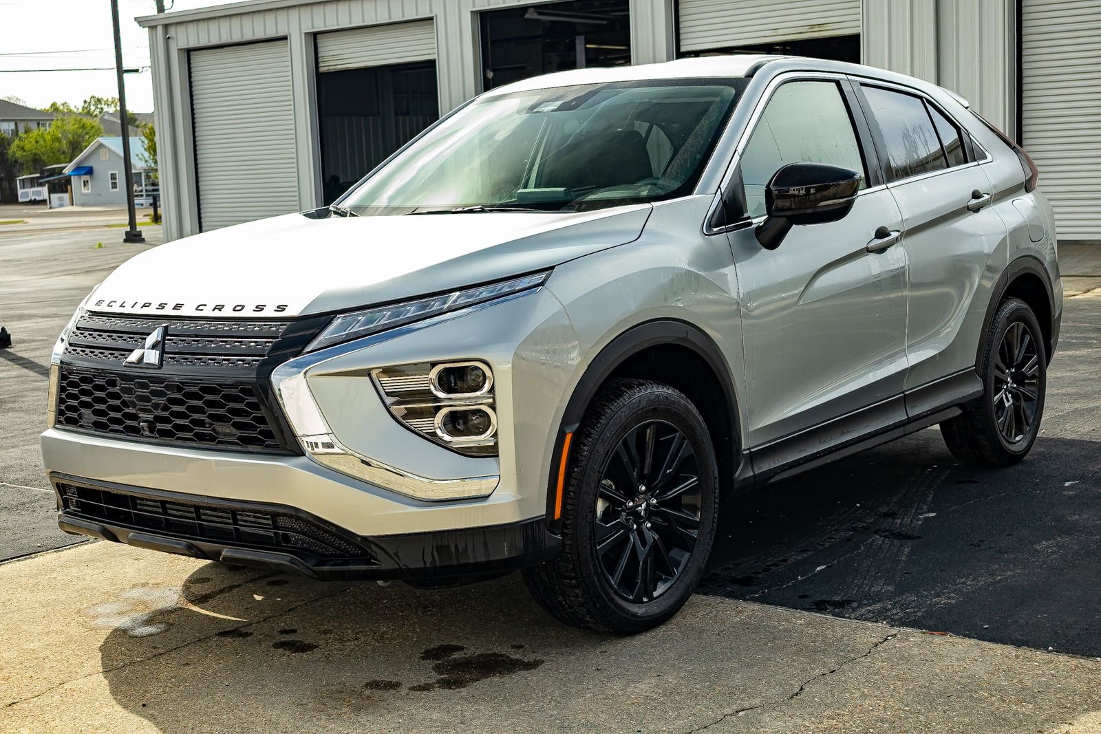 2024 Mitsubishi Eclipse Cross LE